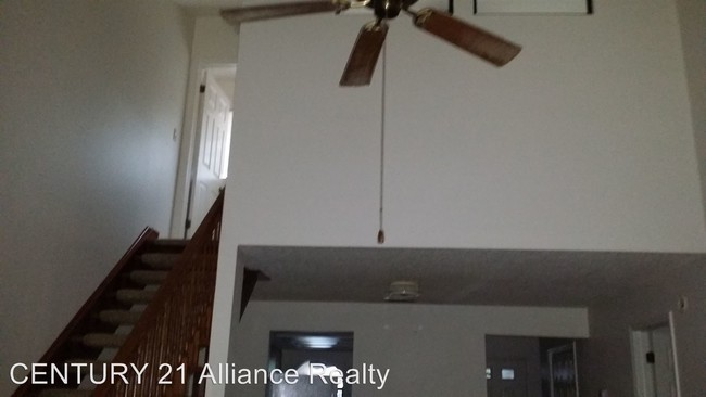 Building Photo - 2 br, 2 bath House - 9143 Lingrove Road