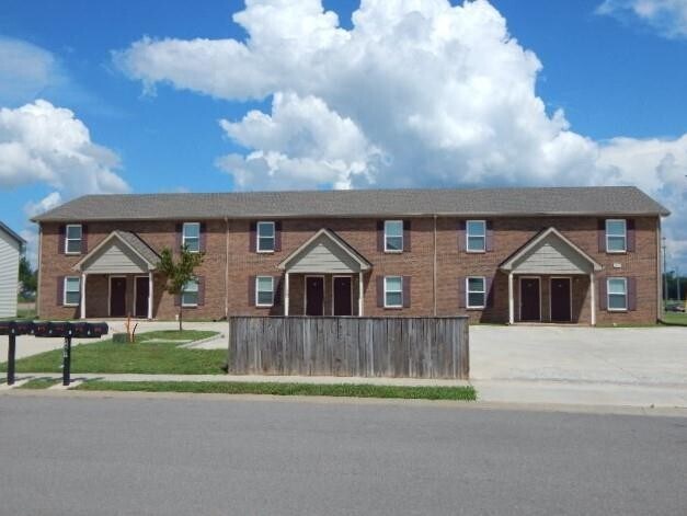 Building Photo - 1048 W Creek Coyote Trl