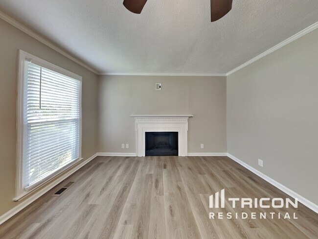 Foto del edificio - 2103 Winthorne Ln