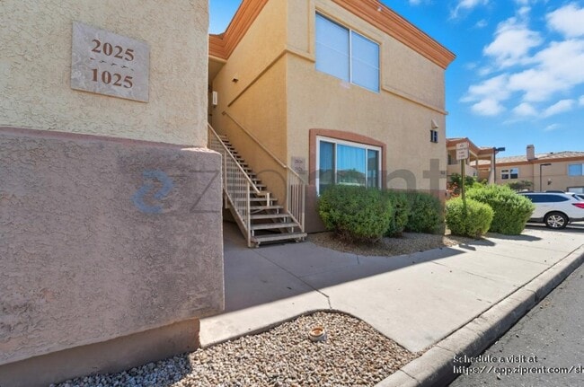 Foto del edificio - 2134 E Broadway Rd