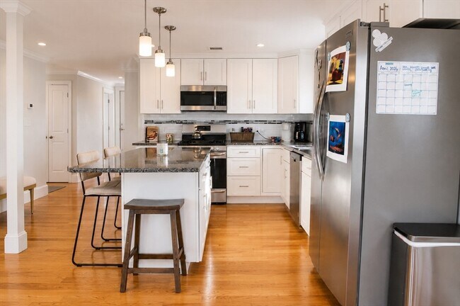 Foto del edificio - 274 Bowdoin St