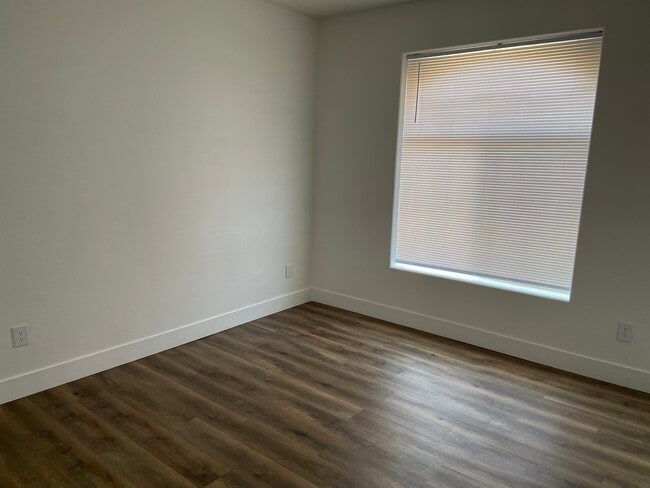 Foto del edificio - 8741 Red Brook Dr