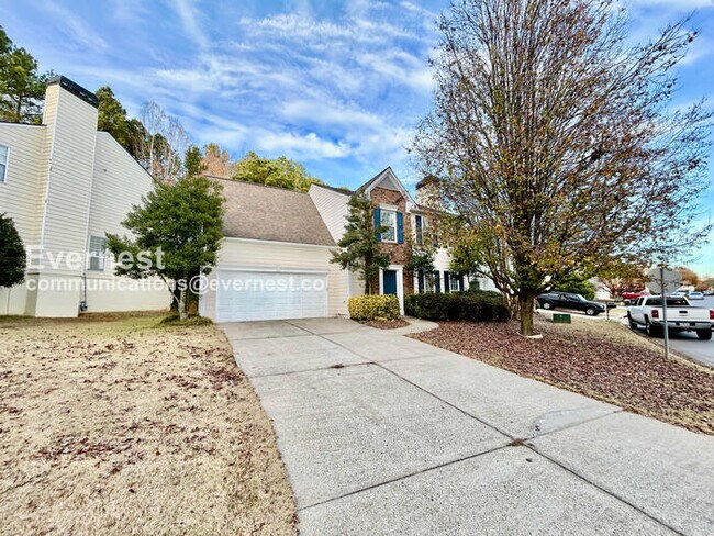 Foto del edificio - 2250 Winthrope Way Dr