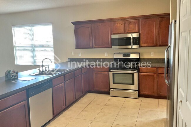 Foto del edificio - 4373 Collinwood Dr