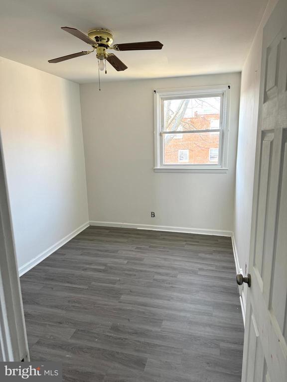 Foto del edificio - 8642 Jackson St