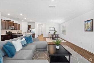 Building Photo - 185 Silver Springs Bend