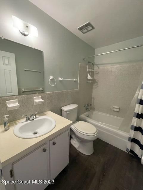 Foto del edificio - 8522 N Atlantic Ave