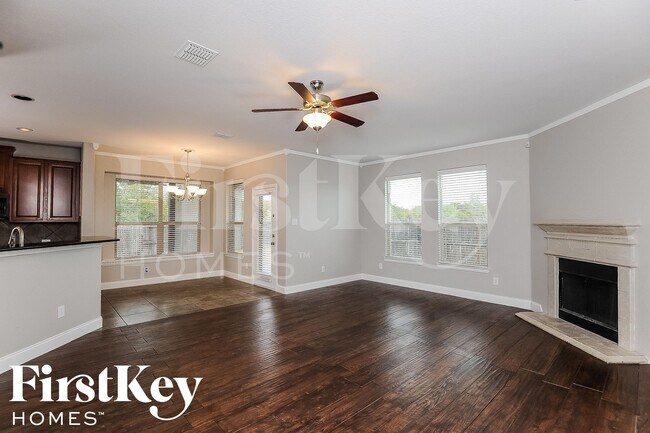 Building Photo - 5701 Fountain Flat Dr