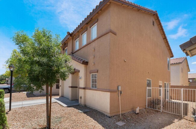 Building Photo - 4225 Glisan Ct