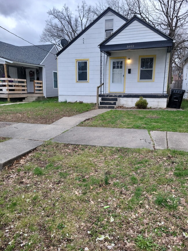 Front of Hoem - 3602 Wheeler Ave House