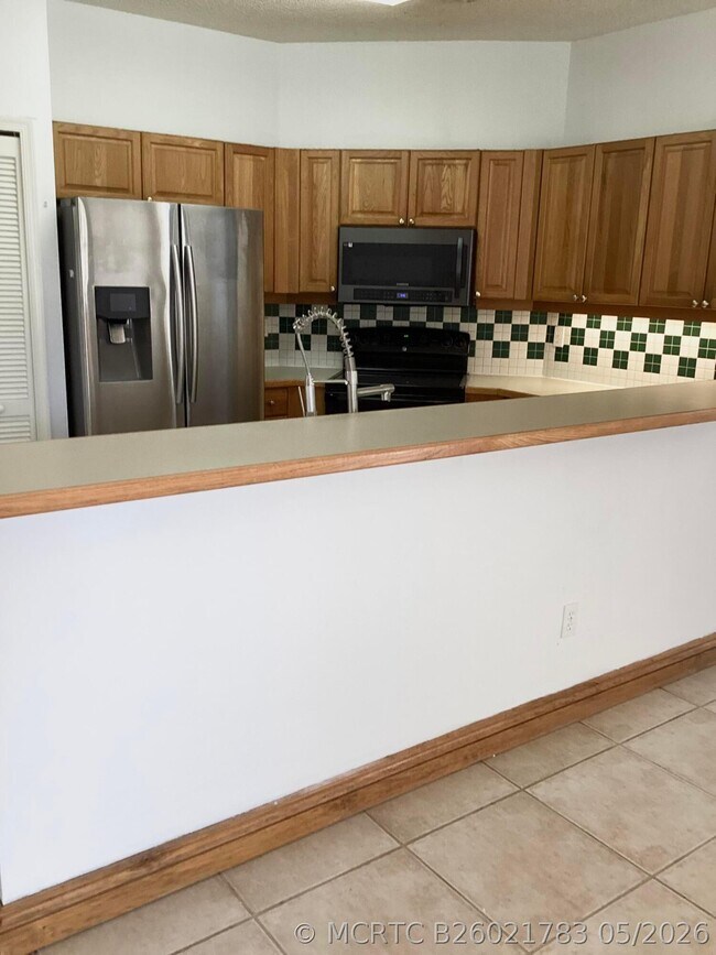Building Photo - 19440 SW 2nd St