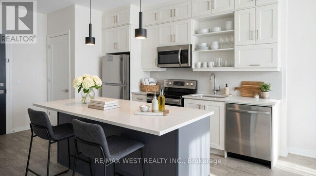 Building Photo - 102 Grovewood Common