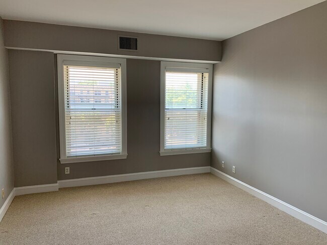 Foto del edificio - 416 Commonwealth Ave