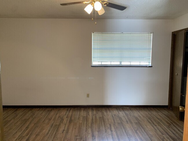 Foto del edificio - 218 N 11th St