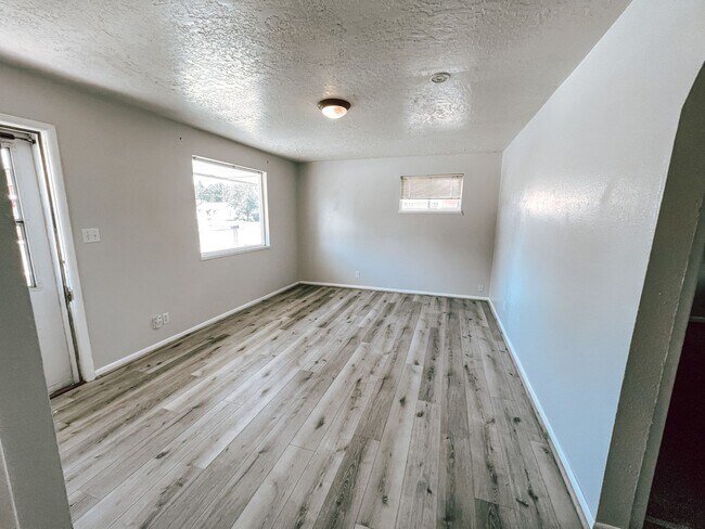 Foto del edificio - Cozy 2 bed 1 bath in Provo