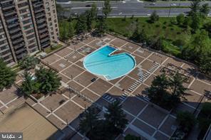 Foto principal - 3705 S George Mason Dr