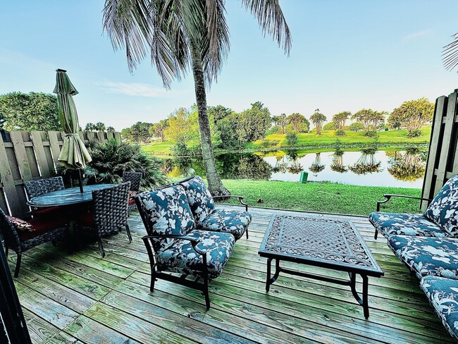 Building Photo - 2121 SW 82nd Ave