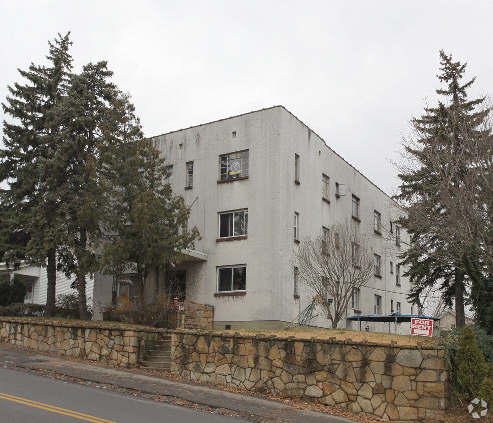 100 Stafford Ave, Scranton, PA 18505 Apartments in Scranton, PA