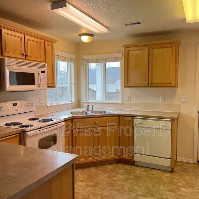 Foto del edificio - 63189 Lancaster St