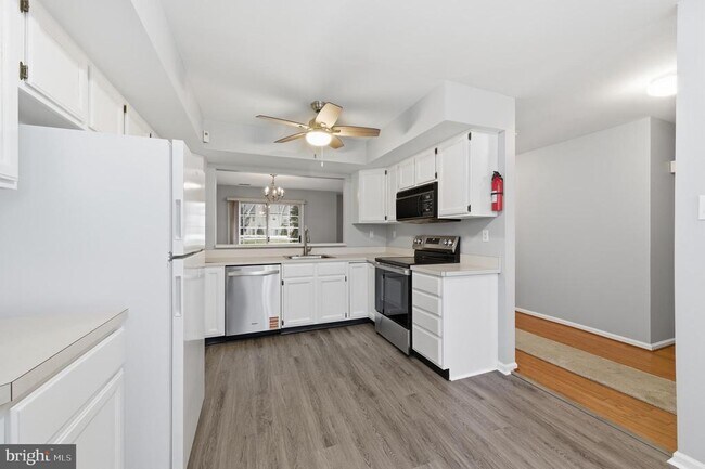 Foto del edificio - 5502 Constitution Ct