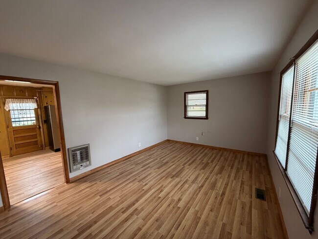 Foto del edificio - Charming 3 Bed 1 Bath Home in Murfreesboro