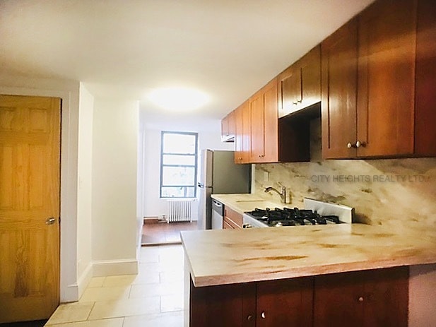 Building Photo - 127 1st Ave