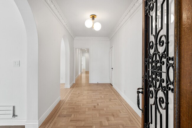 Foto del edificio - 1721 Beach St