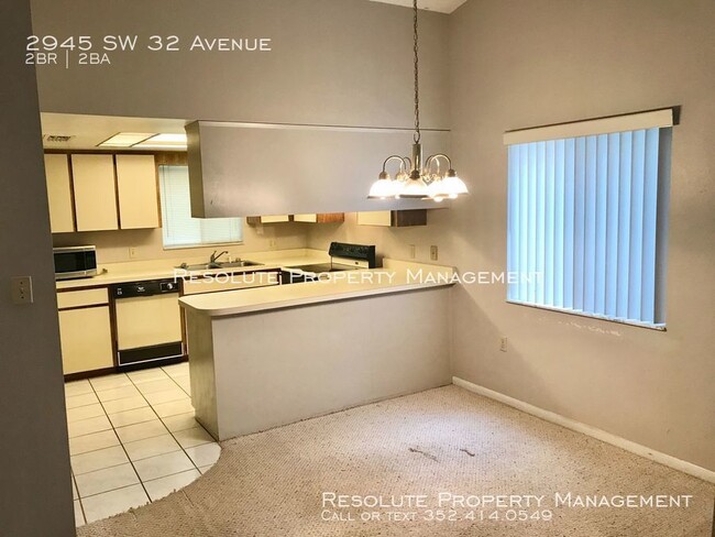 Foto del edificio - 2BR / 2BA Condo - Paddock Oaks