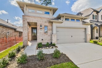 Building Photo - 558 Sand Branch Dr