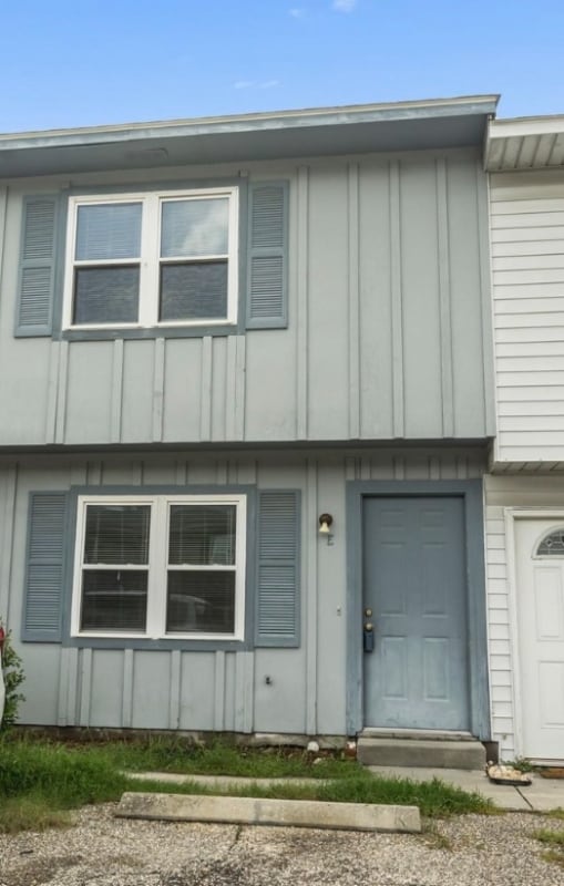 Foto principal - 713 67th Ave N