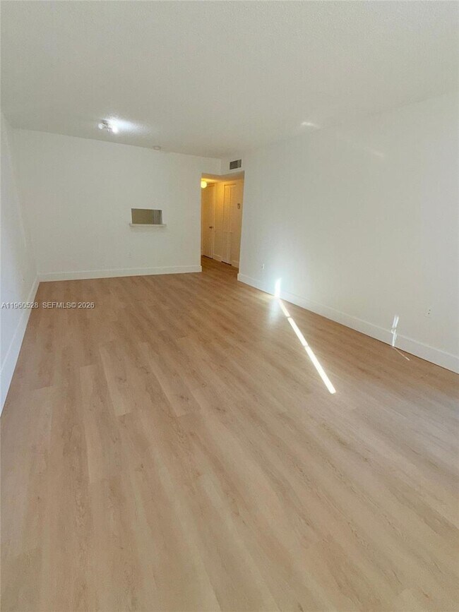 Building Photo - 5755 W 20th Ave