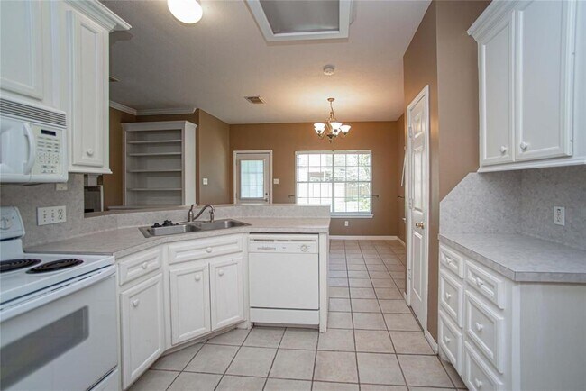 Foto del edificio - 13017 Centaurus Ct