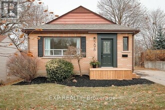 Building Photo - 298 Swanston Ave