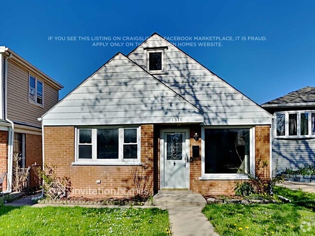 Building Photo - 1816 N 38th Ave