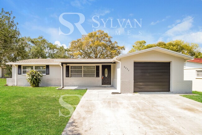 Foto del edificio - Lease today! No extra charge for contentme...