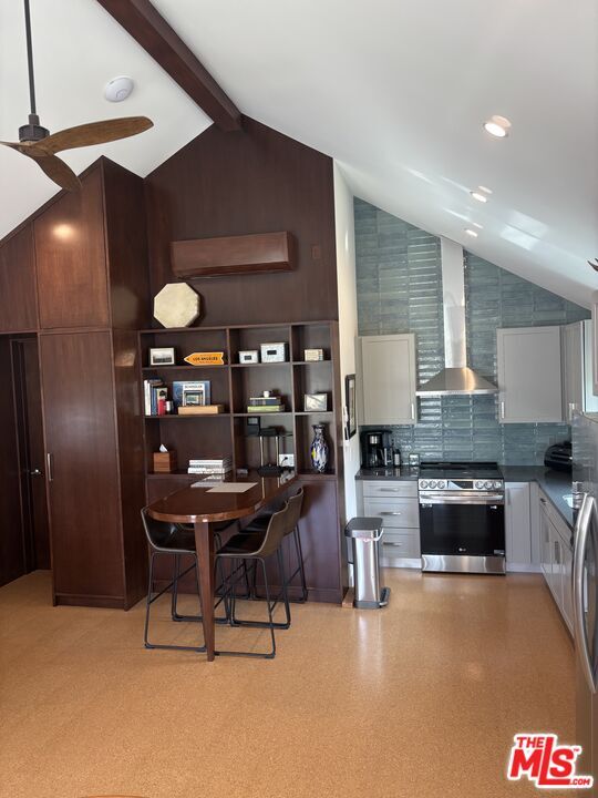 Foto del edificio - 2022 S West View St