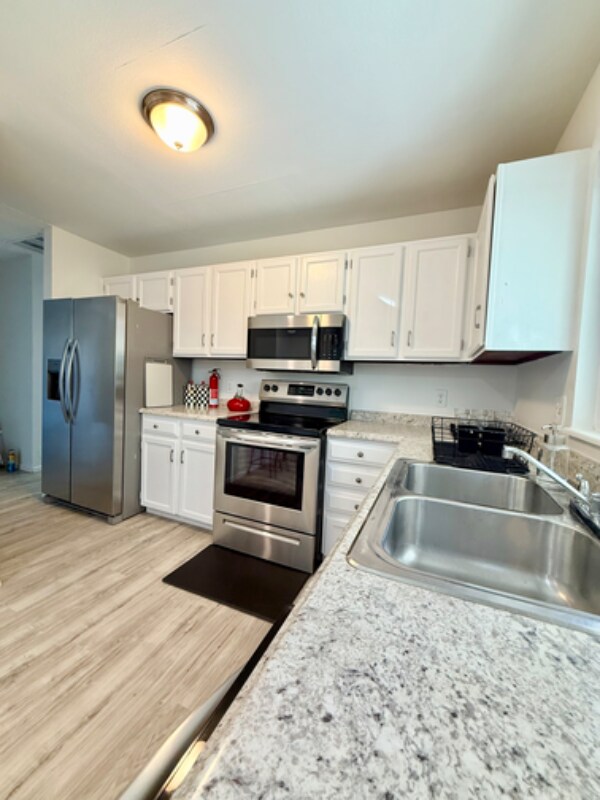 Foto del edificio - 2708 W 98th Dr