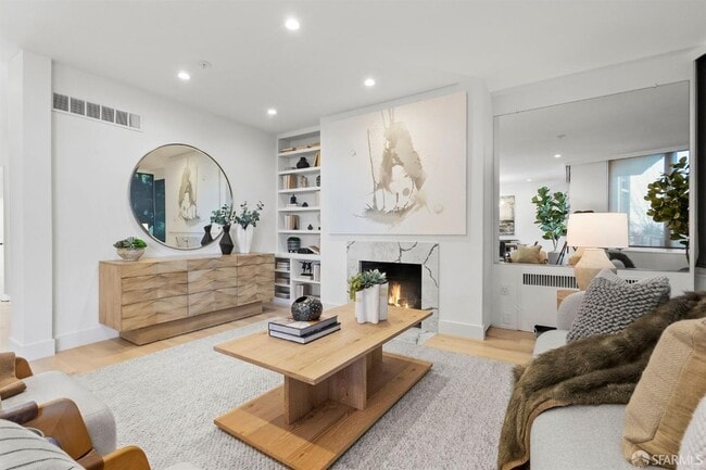 Foto del edificio - 101 Telegraph Hill Blvd