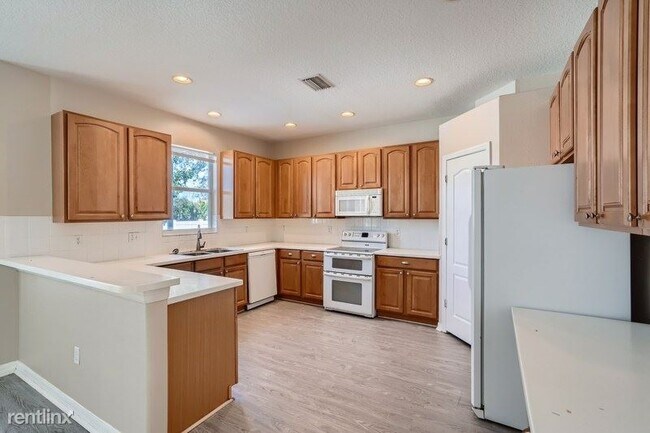 Foto del edificio - 4 br, 3.5 bath House - 4111 Balington Dr UNIT