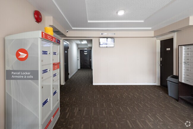 Lobby - Cameron Manor Apartments