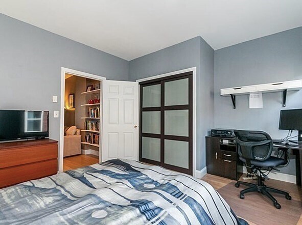 Foto del edificio - 1810 Dorchester Ave