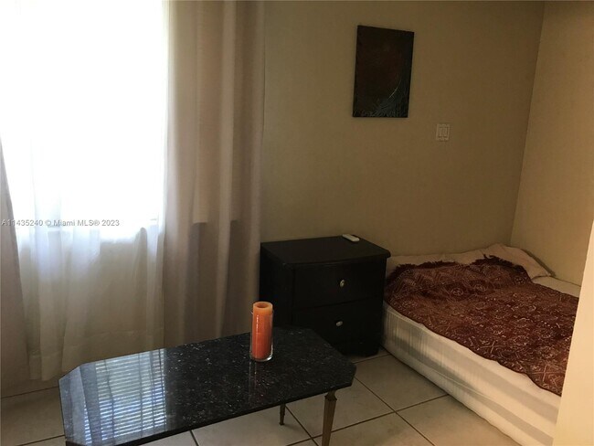 Foto del edificio - 1706 Wiley St