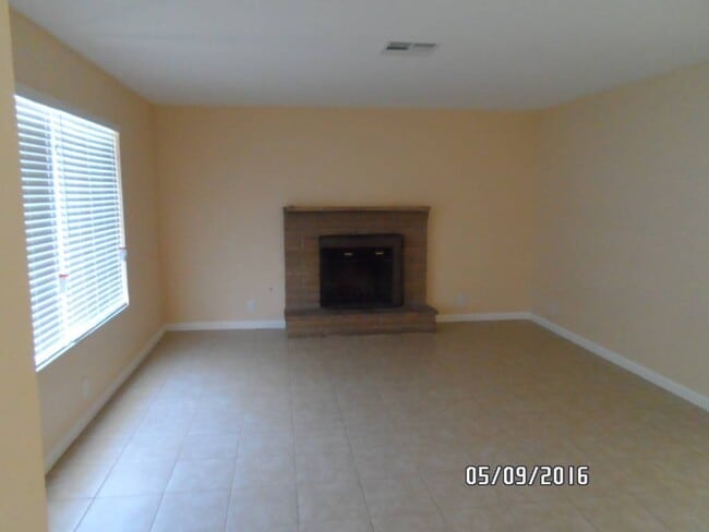 Building Photo - 5832 Brisbane Pl