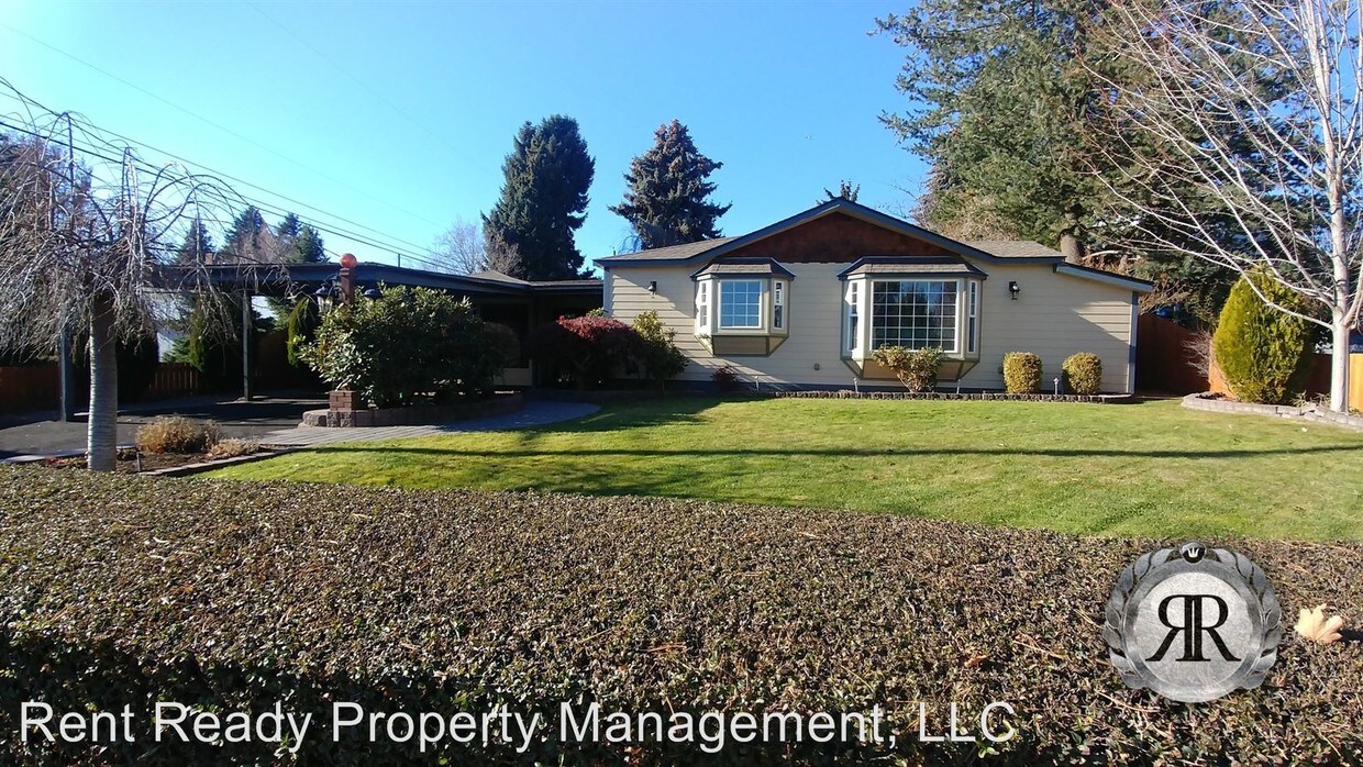 Primary Photo - 3 br, 2 bath House - 408 N 31st