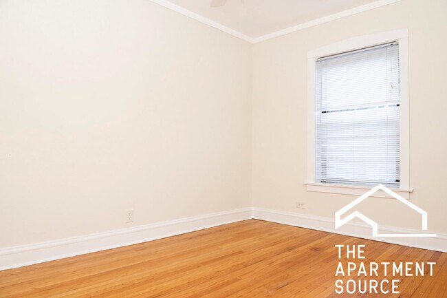 Foto del edificio - 1251 W Henderson St