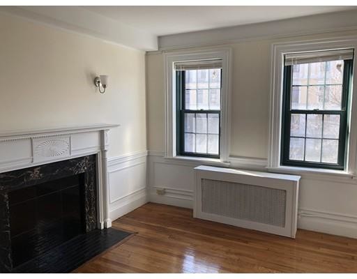 Primary Photo - 122 Bowdoin St