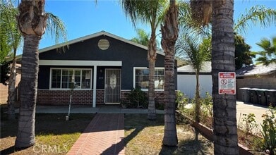 Building Photo - 1153 Johnston Ave