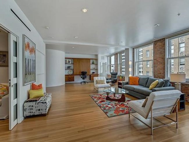 Foto del edificio - 411 W 7th St