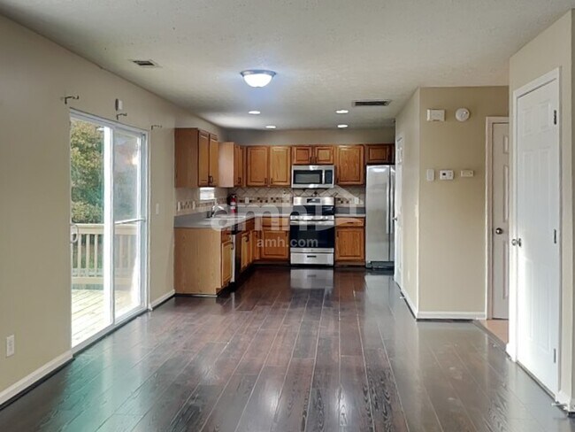 Foto del edificio - 450 Crested View Dr