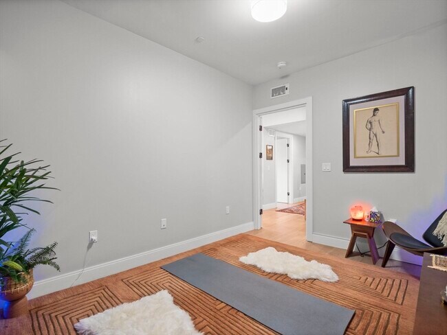 Foto del edificio - 9 Central St